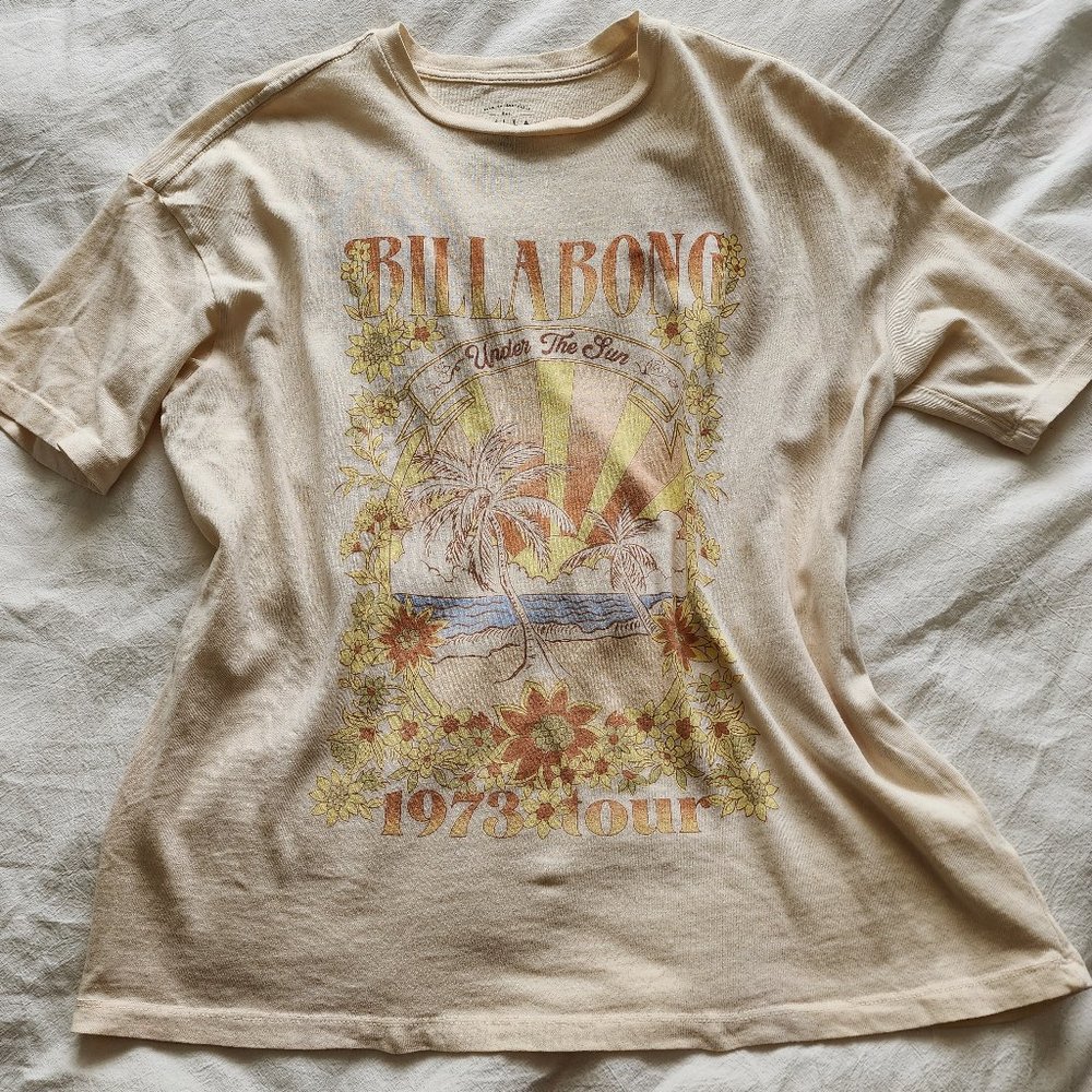 Billabong graphic tee